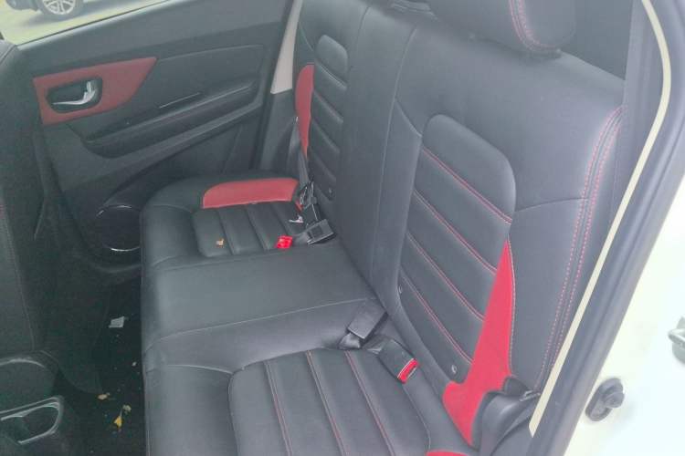 Used Haval H1 2016 Blue Label 1.5L Manual Luxury Model