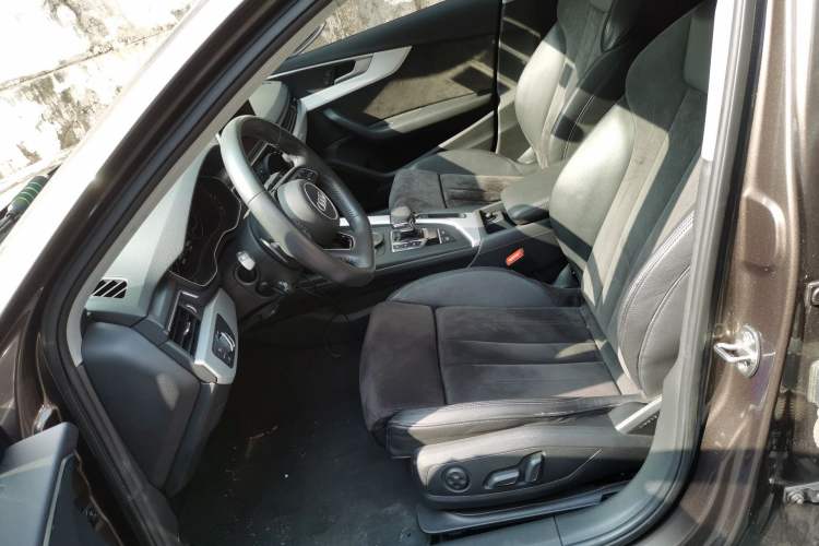 Used Audi A4L 2017 45 TFSI quattro Sport Edition