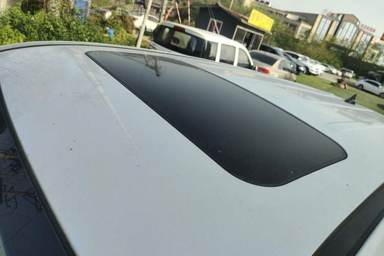 Used CHANGAN CS75 2021 Honor Million Edition 280T Manual Elite Model Roof