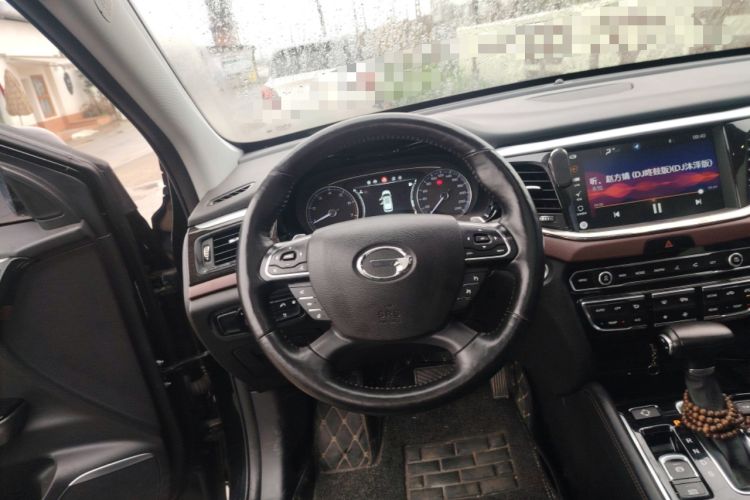 Used GAC Trumpchi GS8 2017 320T Two-Wheel Drive Luxury Smart Connectivity Version (7 Seats)

