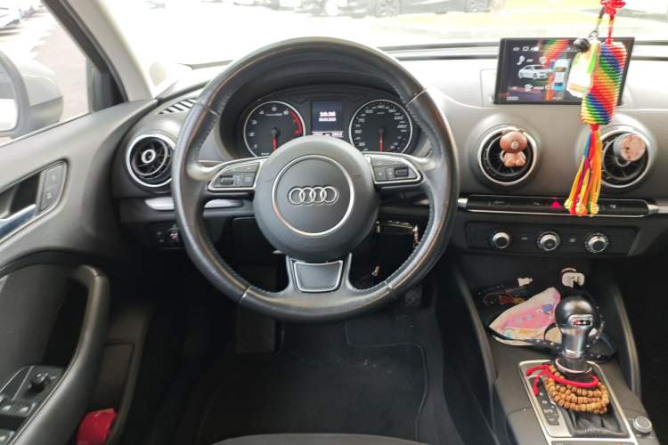 Used Audi A3 2016 Limousine 35 TFSI Prestige Edition
