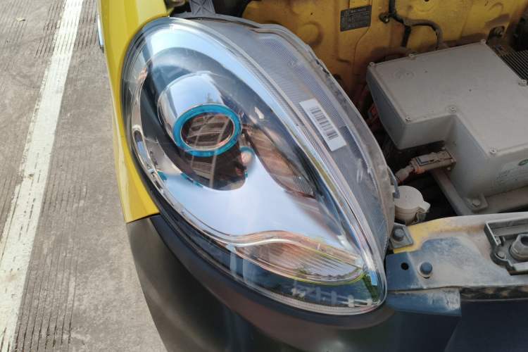 Used Know Beans D2 2017 D2 Enjoyment Edition Right Front Headlight