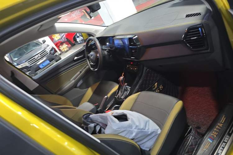 Used Jetta VS5 2019 280TSI Automatic Enjoyment Model Right Front Seat