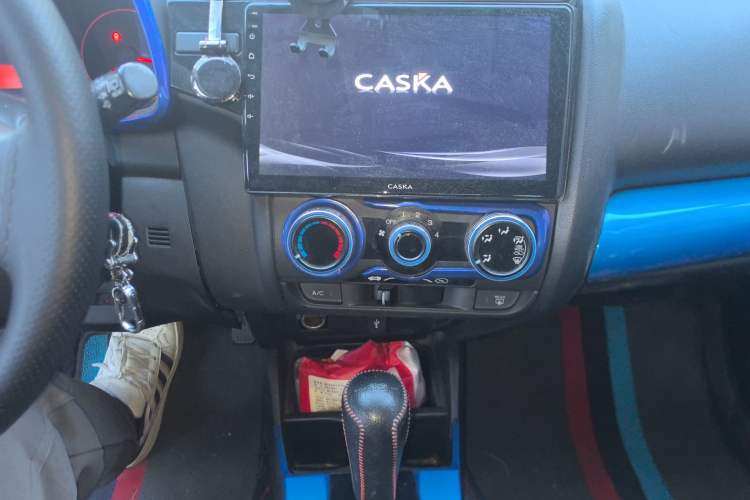 Used Honda Fit 2018 1.5L CVT Comfort Sunroof Version Audio And AC Panel