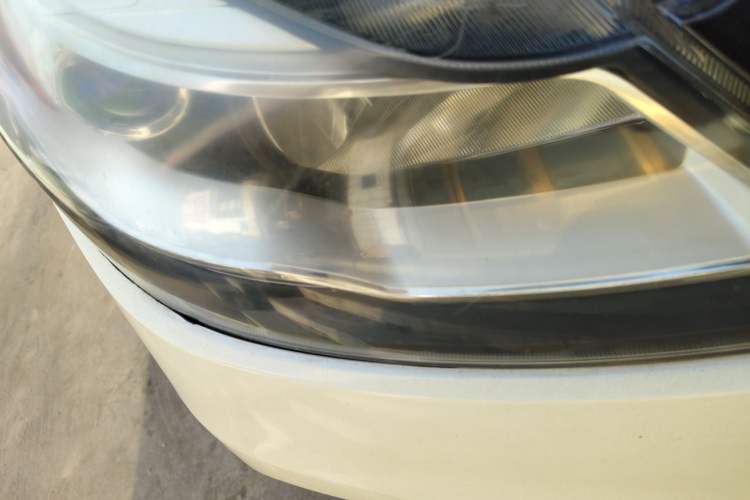 Used JMC Yusheng S350 2013 2.4T Automatic 2WD Diesel Luxury Edition 5 Seats
