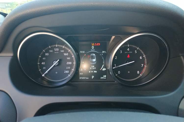 Used Land Rover Discovery Sport 2017 2.0T SE
