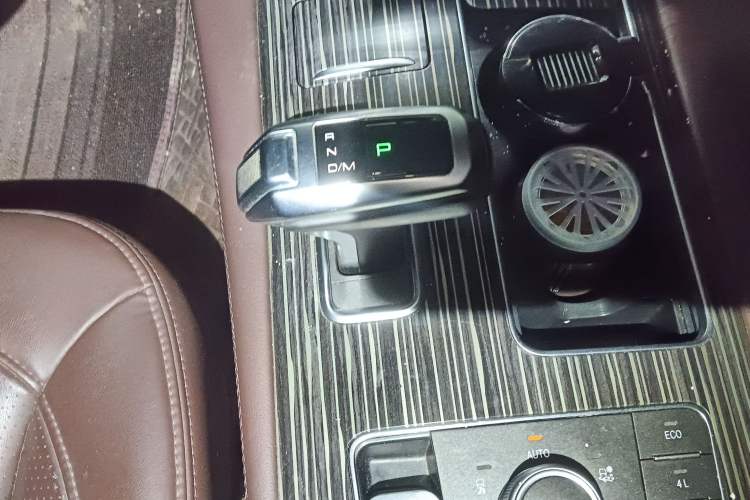 Used Haval H9 2020 2.0T Gasoline 4x4 Luxury 7-Seater
