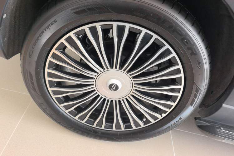 Used Chery Tiggo 8 L 2024 2.0T Two-Wheel Drive Prestige Version 5 Seats