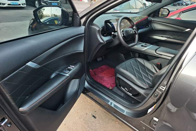 Used Changan CS75 PLUS 2025 4th Generation 1.5T New Blue Whale Smart Flagship Version