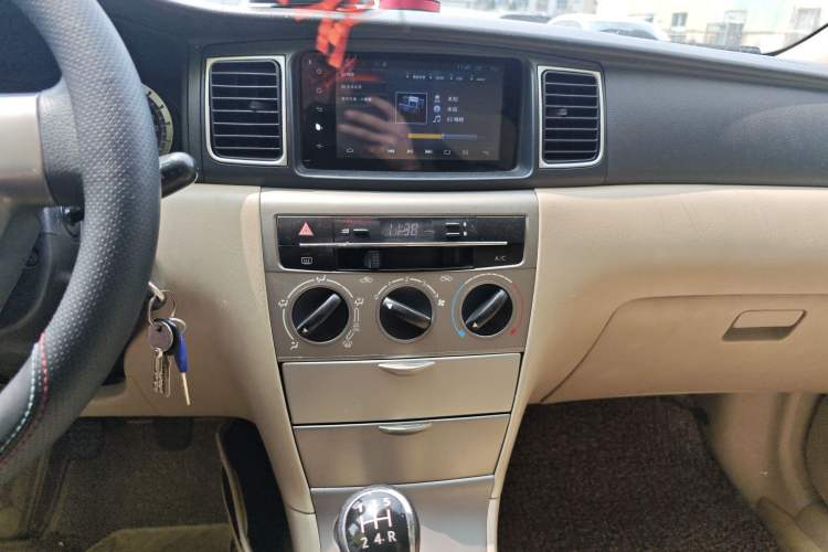 Used Toyota Corolla EX 2013 1.6L Manual Luxury Edition