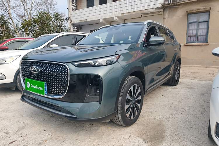 Used Chery Tiggo 8 PLUS 2025 290TGDI DCT Prestige 5-Seater