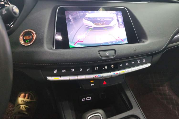 Used Cadillac XT4 2018 28T Two-Wheel Drive Tech Version