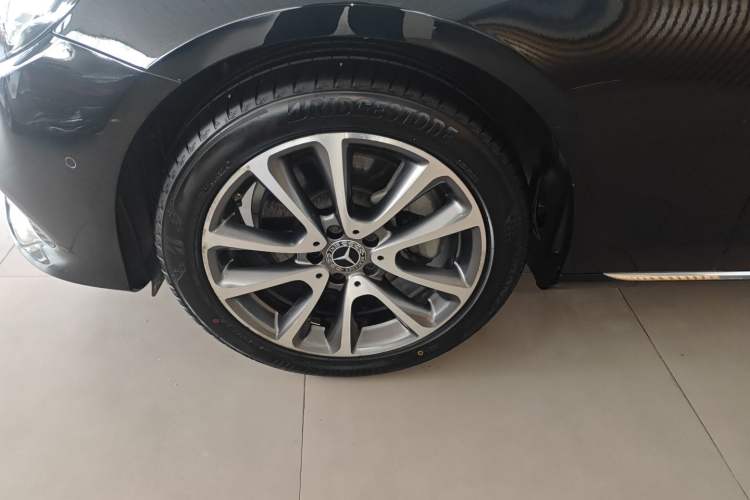 Used Mercedes-Benz E-Class 2019 E 260 L