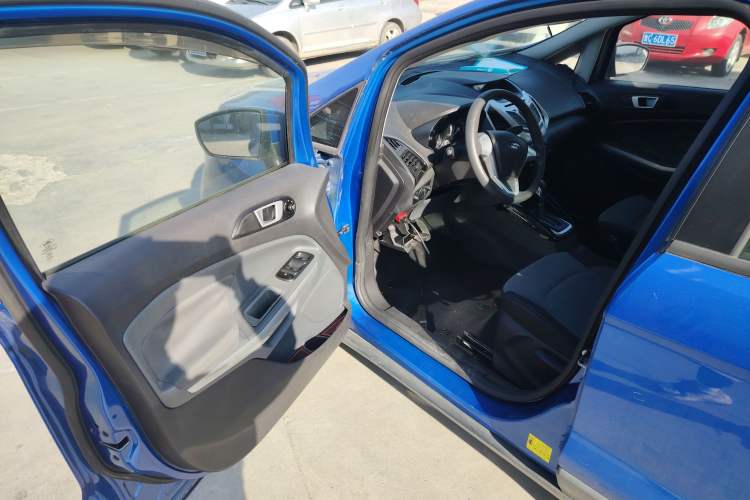 Used Ford EcoSport 2013 1.5L Automatic Fashion Model
