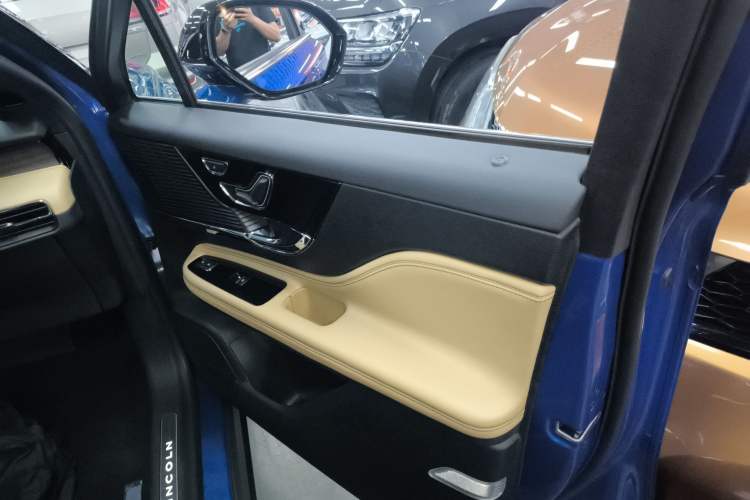 Used Lincoln Corsair 2020 2.0T Two-Wheel Drive Luxury Edition