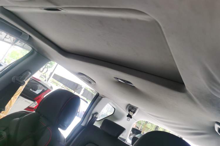 Used Haval H6 2016 Upgraded Model 1.5T Automatic Two-Wheel Drive Elite Version