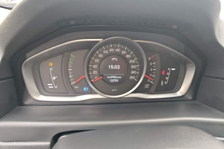 Used Volvo S80L 2015 2.0T T5 Smart Edition