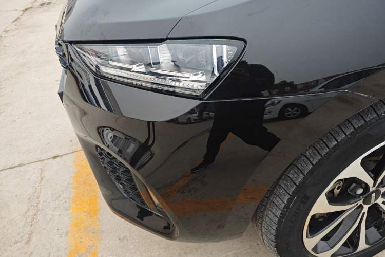 Used Wey VV7 2017 2.0T Ultra-Luxury Version
