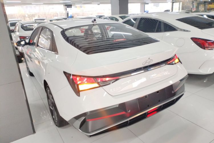 Used Hyundai Elantra 2023 1.5L CVT GLX Elite Edition
