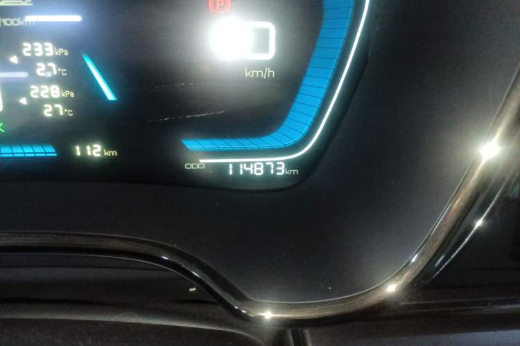 Used BYD e9 2021 Business Edition
