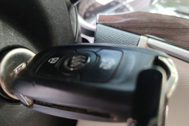 Used Buick Verano 2018 Sedan 15S Automatic Leading Model