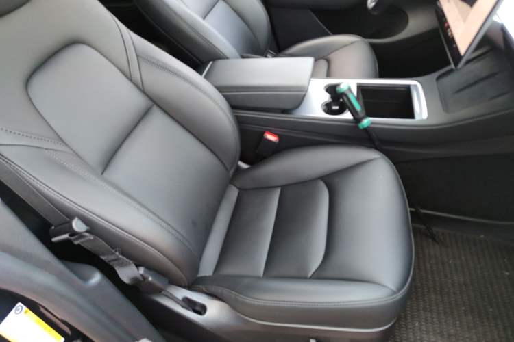 Used Tesla Model Y 2024 Rear-Wheel-Drive Version