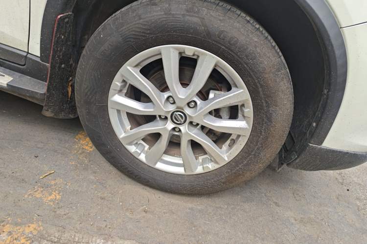 Used Nissan X-Trail 2019 2.0L CVT Smart Connect Comfort Edition 2WD