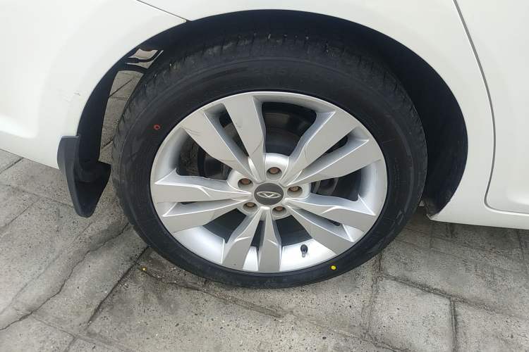 Used Chery Arrizo 5 2016 1.5L CVT Lingrui Edition