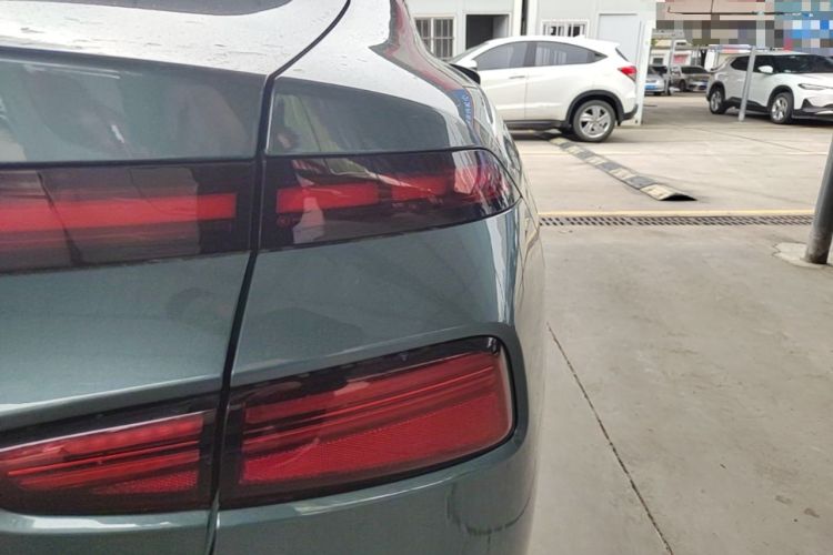 Used XPeng P7 2023 P7i 702 Max Right Rear Taillight