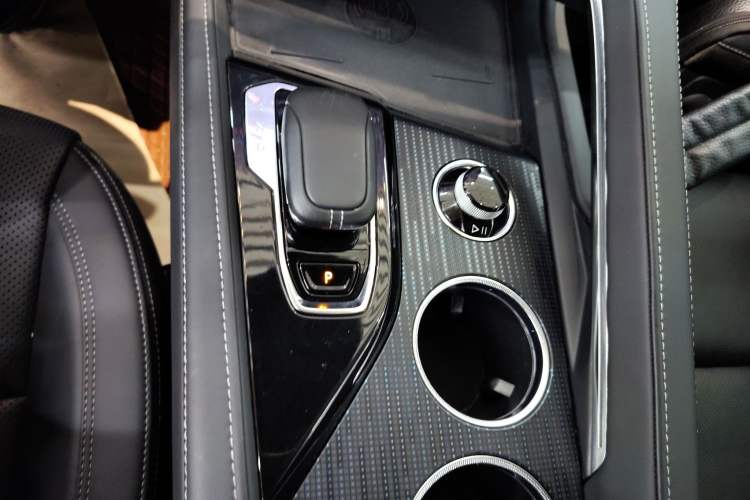 Used Zeekr 001 2022 Long-Range Dual-Motor WE Edition Gear Lever