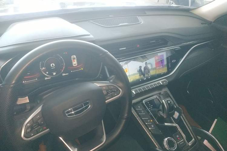 Used Geely Auto Emgrand X7 Sport 2020 1.8TD DCT ZhiZun PRO
