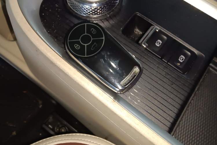 Used ORA Good Cat 2021 500km Long-Range Poseidon Edition Lithium-Ion Battery