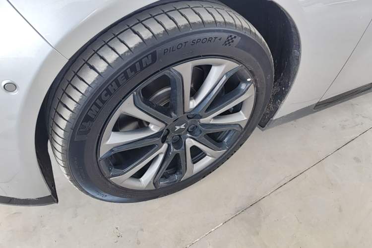 Used XPeng P7 2022 480E+