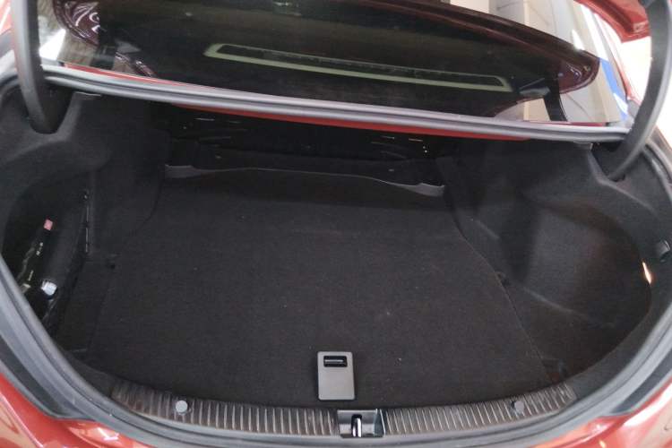 Used Mercedes-Benz C-Class 2015 Revised C 200 L Sport Edition
