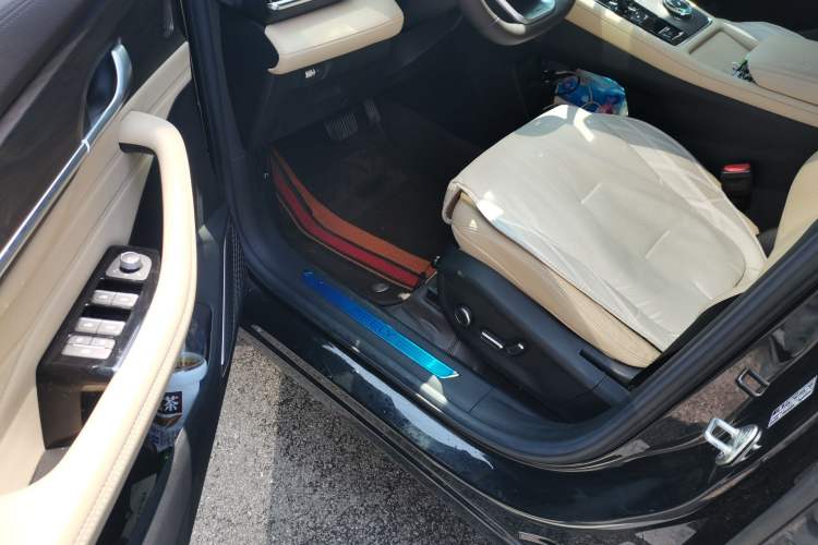 Used Geely Auto Monjaro L 2025 Dongfang Yao 2.0TD Automatic Lanxing Edition
