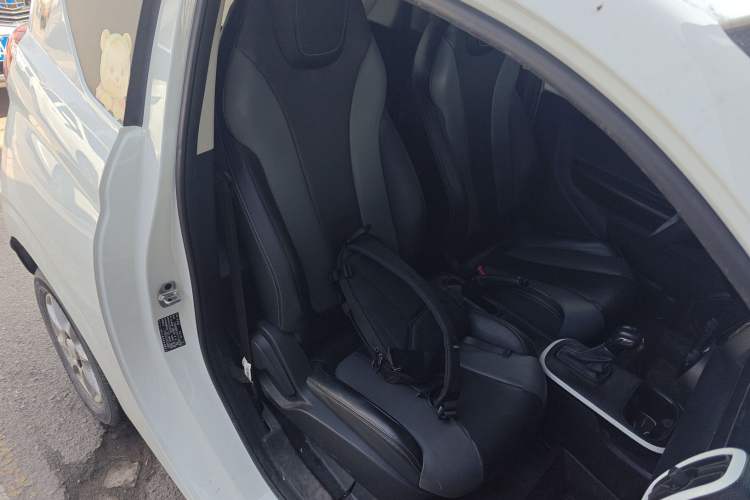 Used Roewe Clever 2022 311km QiQi BoBo Edition
