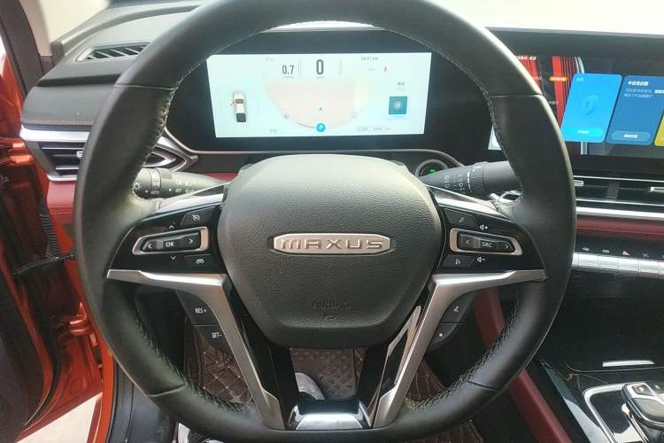 Used SAIC MAXUS T90 2021 2.0T Twin-Turbo Automatic All-Wheel Drive High-Ride Luxury Standard Cab