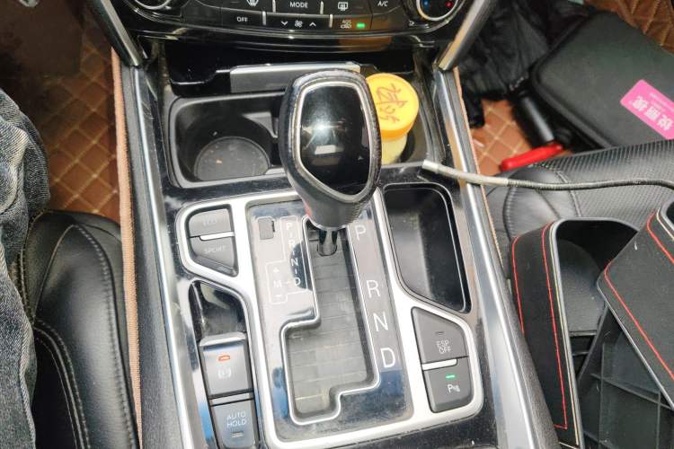 Used Geely Auto Emgrand GT 2015 1.8T Flagship Model
