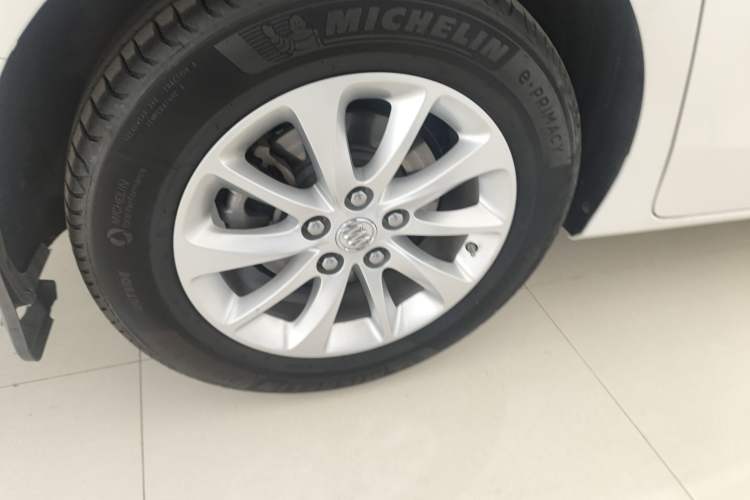 Used Buick GL8 2018 ES 28T Comfort Model China VI Standard
