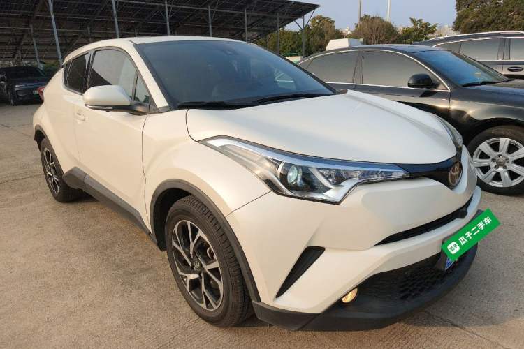 Used Toyota C-HR 2020 2.0L Leading Edition
