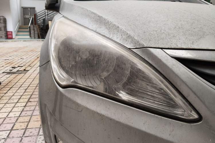 Used Hyundai Verna (older generation) 2010 Sedan 1.4L Manual Comfort GS
