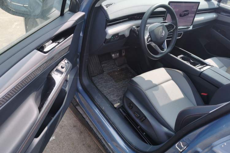 Used Volkswagen ID.7 VIZZION 2024 AIR model