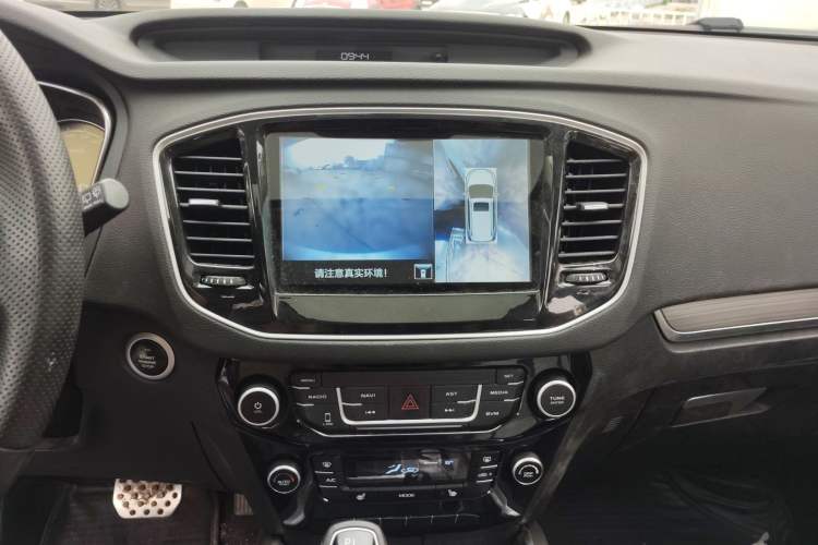 Used Geely Auto Vision X6 2016 1.3T CVT Flagship Model Audio And AC Panel