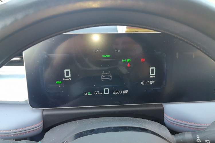 Used Geometry E Firefly 2023 320KM Cute & Handsome Tiger 5 Seats
