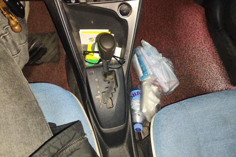 Used Toyota YARiS L Zhi Xuan 2015 1.5E Automatic Charm Edition