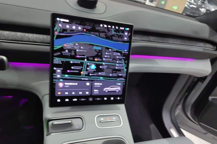 Used Nio ES6 2023 75 kWh Audio And AC Panel