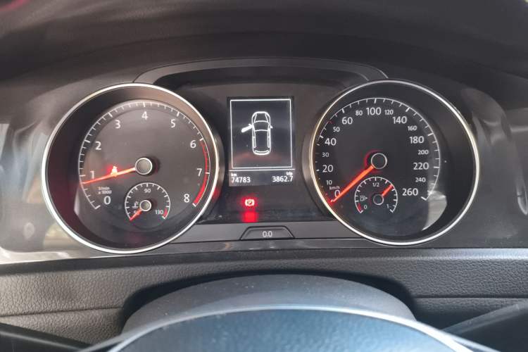 Used Volkswagen Golf 2017 230TSI Automatic Luxury Million-Vehicle Commemorative Edition
