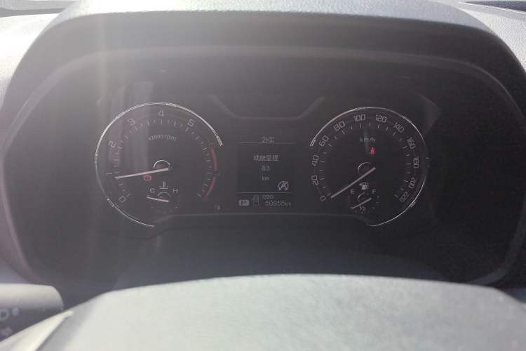 Used SAIC MAXUS T60 2017 2.0T Gasoline Automatic 4x4 High-Ride Elite Standard Cabin Instrument Cluster