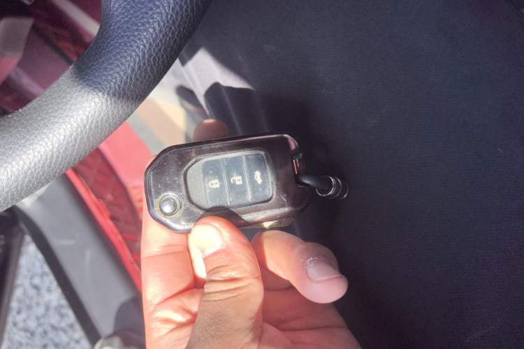 Used Honda Accord 2014 2.0L LX Comfort Edition Vehicle Key