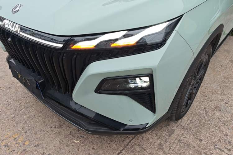 Used Dongfeng Aeolus Huge 2022 Mach Power 1.5T Dare-to-Love Edition